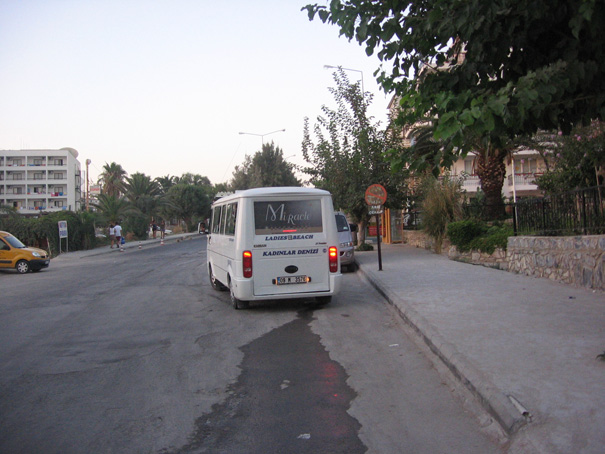 243 Kusadasi, Dolmus 1 A.jpg